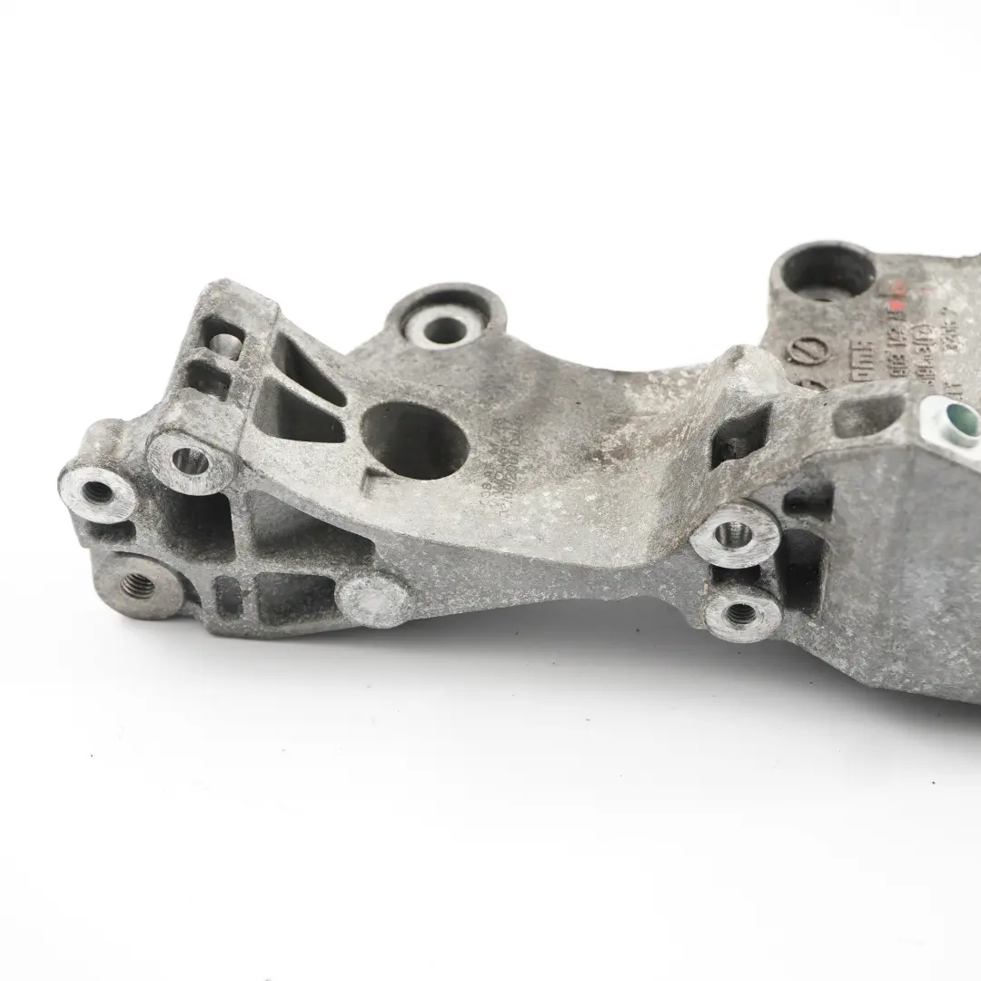 MK5 Seat Skoda 1.9 TDI Supporto supporto alternatore per Audi VW Golf con numero di parte 038903143AF Audi VW Golf MK5 Seat Skoda 1.9 TDI Supporto supporto alternatore - SKU 038903143AF - Numero di parte 038903143AF
