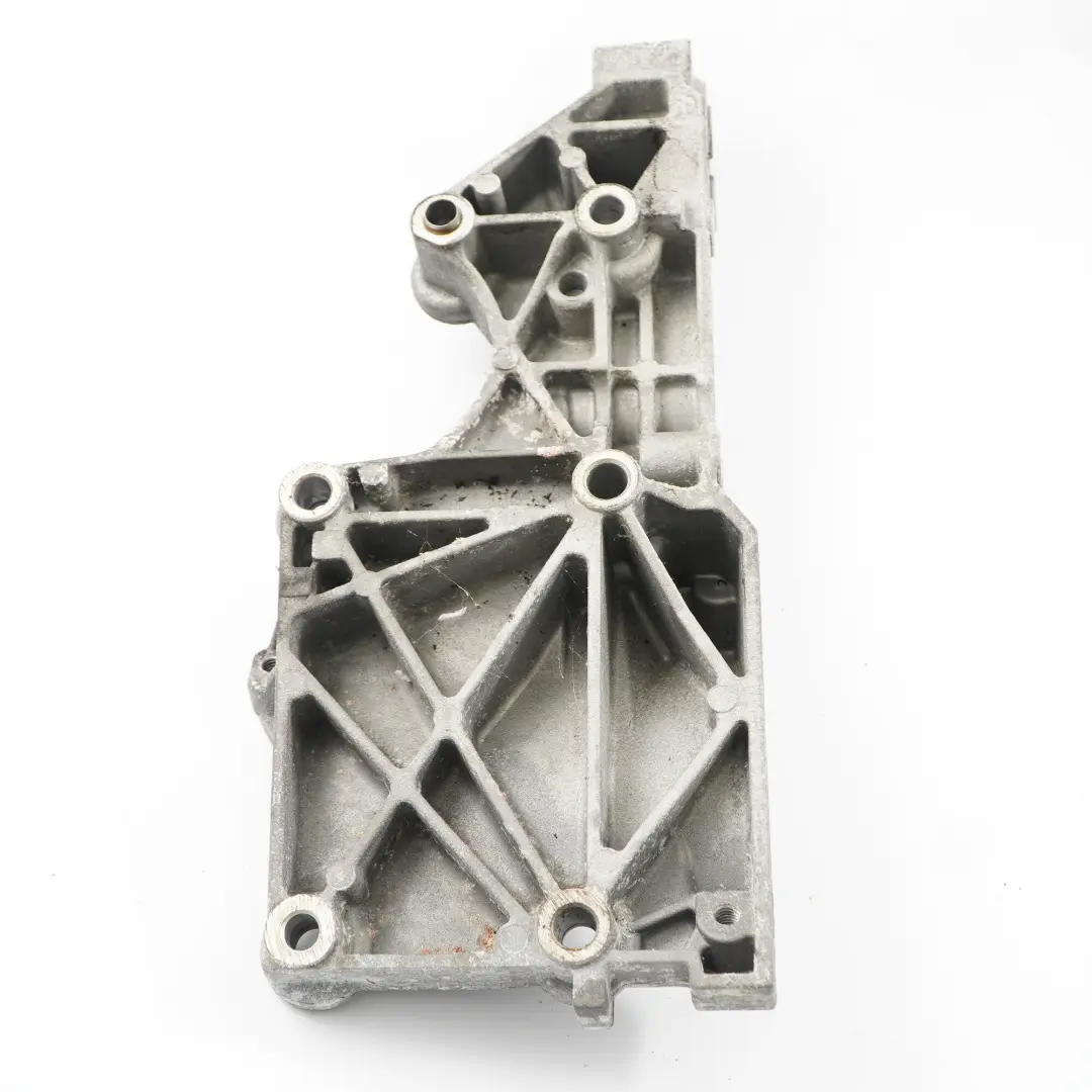 Audi VW Golf MK5 Seat Skoda 1.9 TDI Support d'Alternateur - SKU 038903143AF - Numéro de pièce 038903143AF