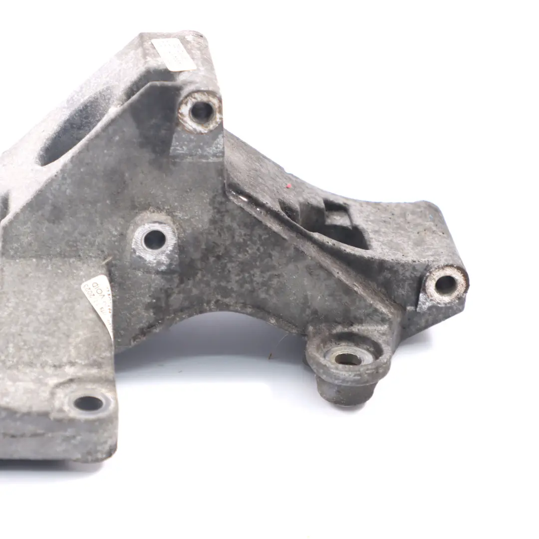 MK4 Seat Ibiza III 6L 1.4 TDI BMS Soporte del alternador para VW Polo 9N con número de pieza 038903143AG VW Polo 9N MK4 Seat Ibiza III 6L 1.4 TDI BMS Soporte del alternador - SKU 038903143AG - Número de pieza 038903143AG