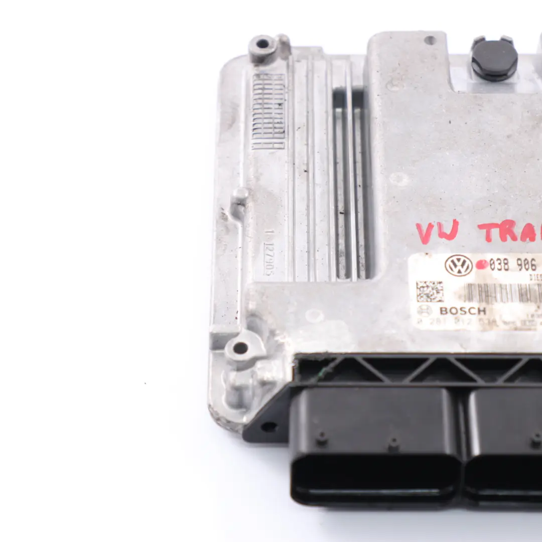 VW Volkswagen Transporter T5 1.9 TDI Diesel Engine Control Unit ECU - SKU 038906016AJ - Part number 038906016AJ
