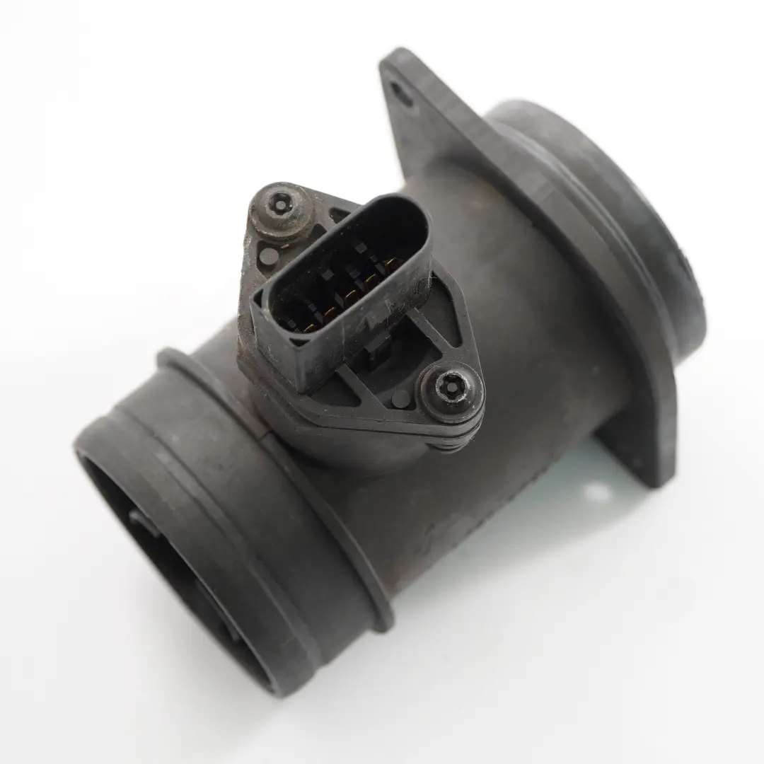 Flow Mass Sensor Meter Maf Unit to VW Volkswagen LT 35 Diesel Air with Part number 038906461 VW Volkswagen LT 35 Diesel Air Flow Mass Sensor Meter Maf Unit - SKU 038906461 - Part number 038906461