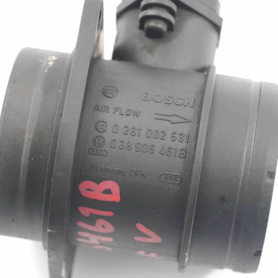 Misuratore di massa del flusso d'aria per VW Golf 5 Audi A3 8P Seat Skoda 1.9 TDI con numero di parte 038906461B VW Golf 5 Audi A3 8P Seat Skoda 1.9 TDI Misuratore di massa del flusso d'aria - SKU 038906461B - Numero di parte 038906461B