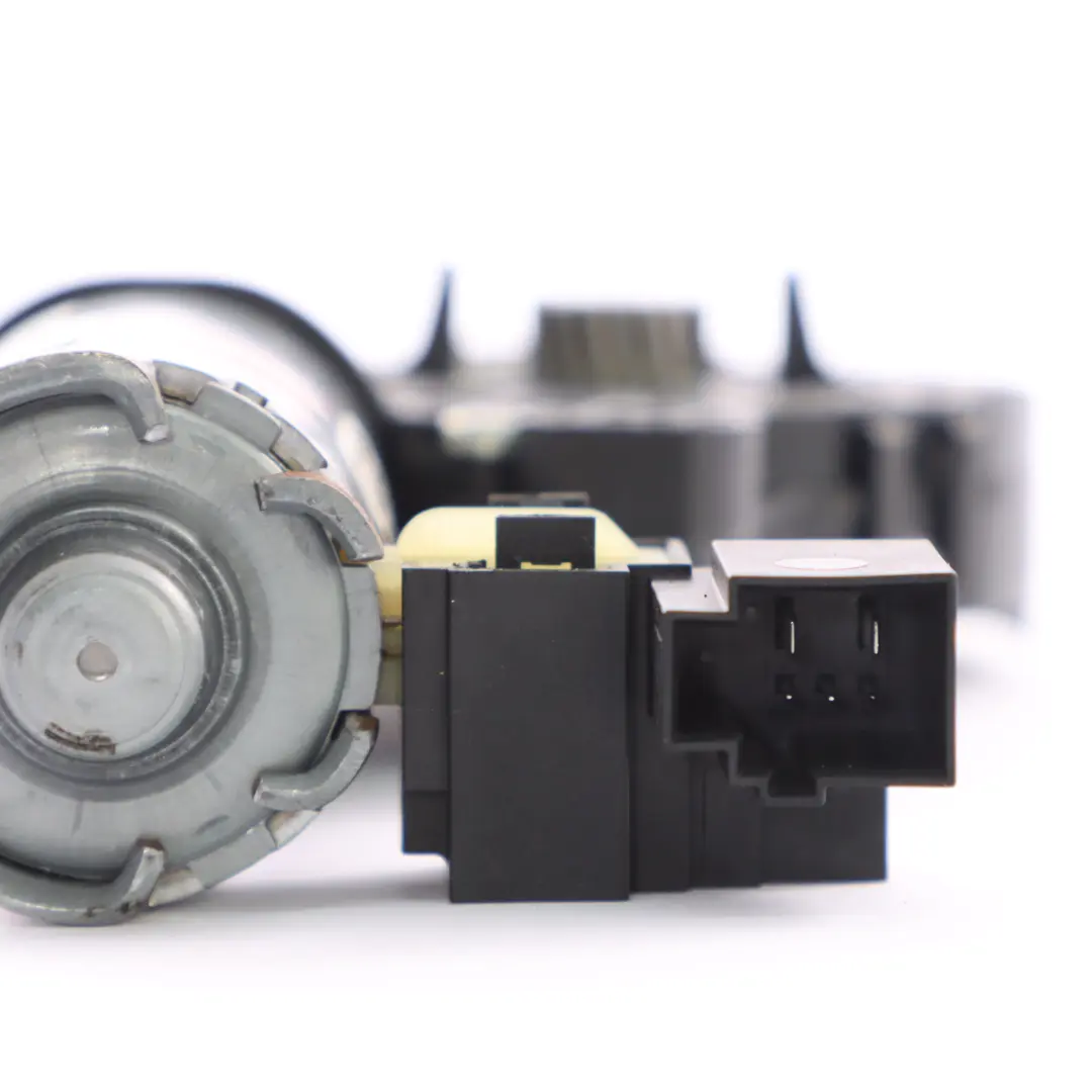  Roller Blind Motor Mercedes X253 Sunroof Roller Blind Gear Motor - SKU 0390200122 - Part number A2539064802