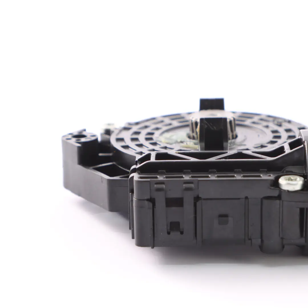 Mercedes X253 Silnik Rolety Szyberdachu Bosch - SKU 0390200122 - Numer Części A2539064802