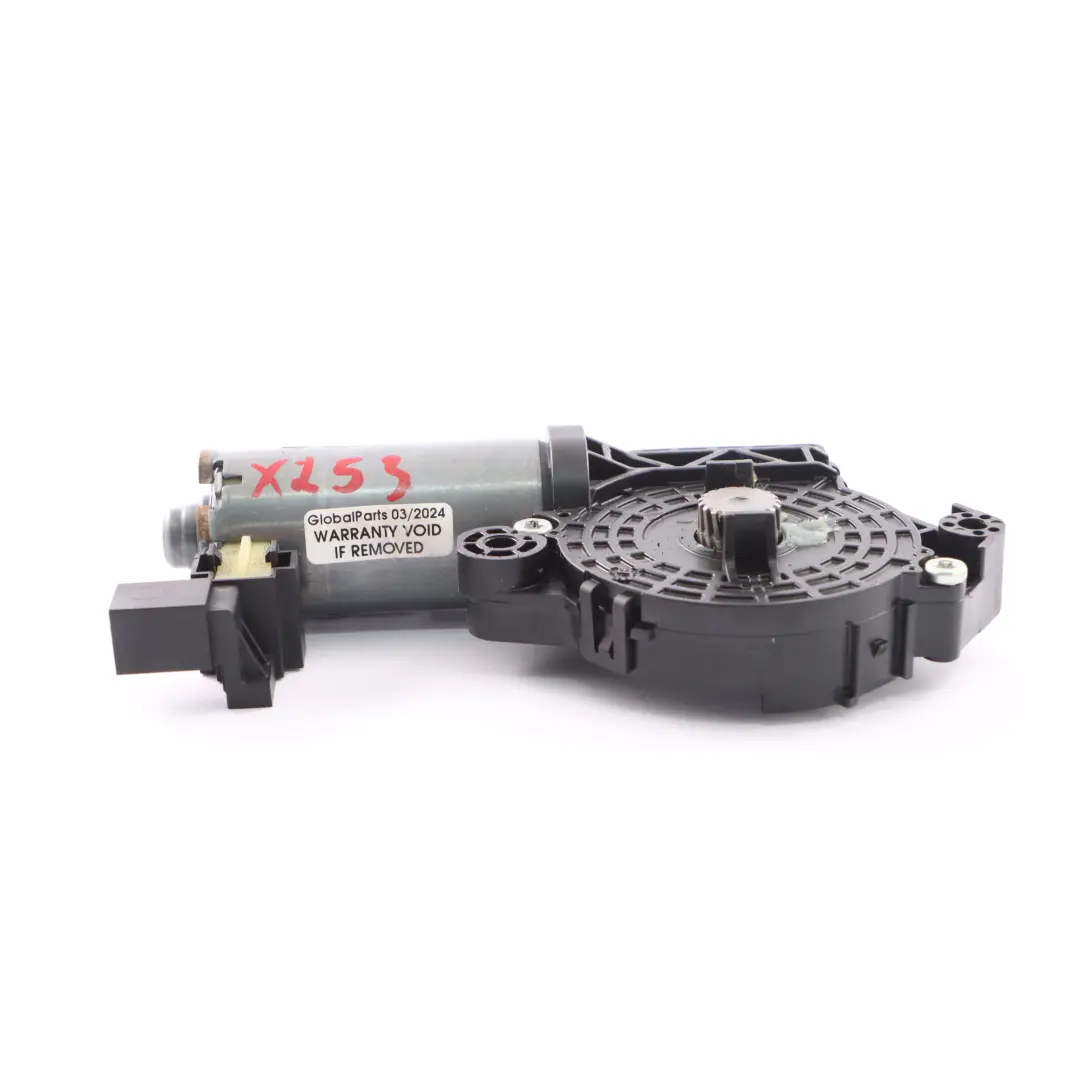 Moteur store Mercedes X253 Moteur d'engrenage pour store toit ouvrant pour à propos du numéro de pièce A2539064802 Moteur store Mercedes X253 Moteur d'engrenage pour store toit ouvrant - SKU 0390200122 - Numéro de pièce A2539064802