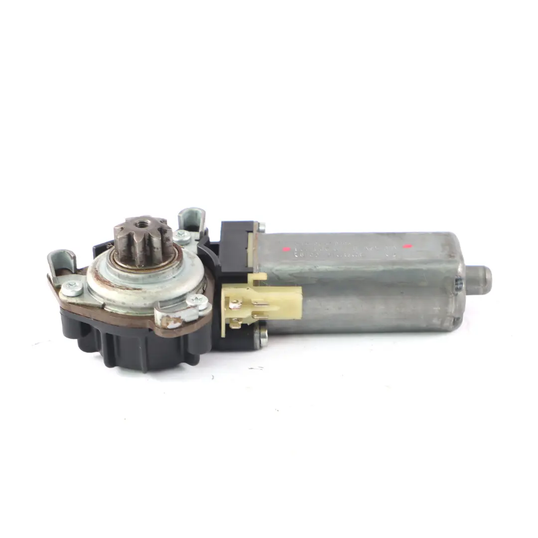 Vorne Links Sitzverstellmotor Stellmotor für Mercedes W204 C219 mit Teilenummer 0390203003 Mercedes W204 C219 Vorne Links Sitzverstellmotor Stellmotor - SKU 0390203003 - Teilenummer 0390203003