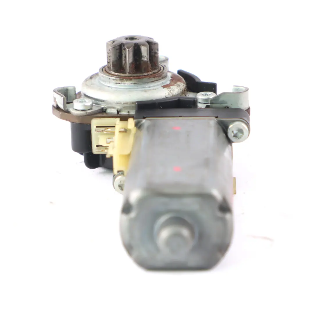 Front Left N/S Seat Adjuster Motor Actuator to Mercedes W204 C219 with Part number 0390203003 Mercedes W204 C219 Front Left N/S Seat Adjuster Motor Actuator - SKU 0390203003 - Part number 0390203003