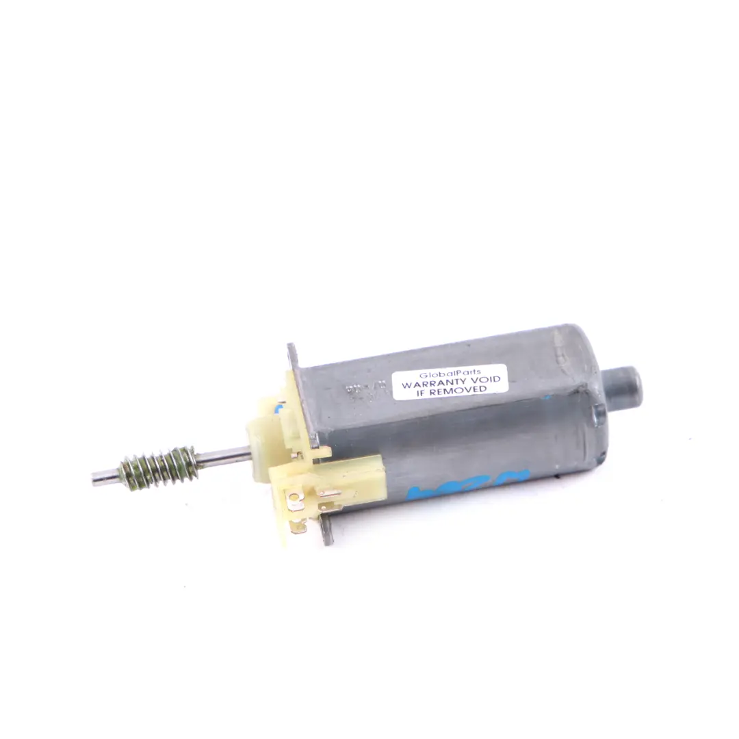  Mercedes-Benz C W204 Front Right O/S Seat Adjuster Motor Actuator 0 - SKU 390203004 - Part number 0390203004