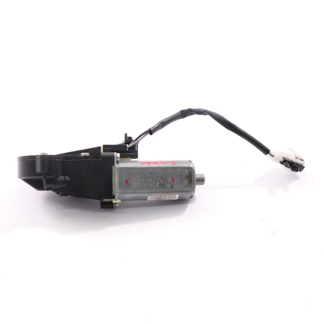Mercedes W204 Seat Motor Front Right O/S Adjustment Regulator Drive - SKU 0390203207 - Part number 0390203207