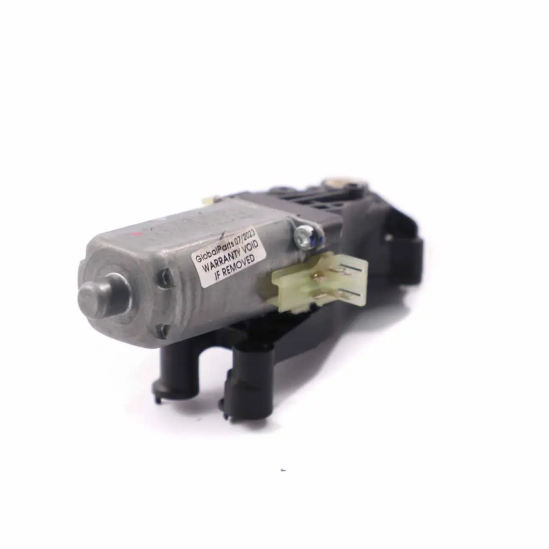 Regolatore sedile anteriore sinistro Attuatore motore 0 per Mercedes W164 con numero di parte 0390203210 Mercedes W164 Regolatore sedile anteriore sinistro Attuatore motore 0 - SKU 390203210 - Numero di parte 0390203210
