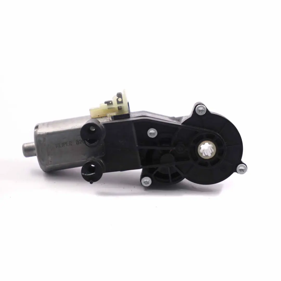 Regolatore sedile anteriore sinistro Attuatore motore 0 per Mercedes W164 con numero di parte 0390203210 Mercedes W164 Regolatore sedile anteriore sinistro Attuatore motore 0 - SKU 390203210 - Numero di parte 0390203210