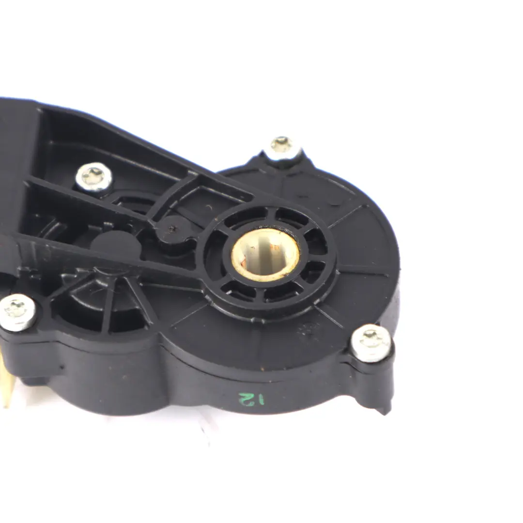 Mercedes W204 C219 Front Left N/S Seat Adjuster Motor Actuator - SKU 0390203274 - Part number 0390203274
