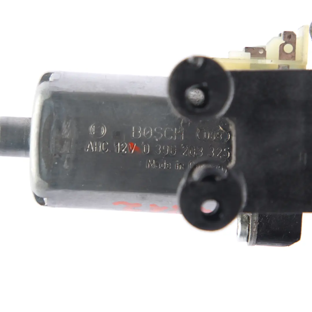 Mercedes W212 Motor Ajuste Asiento Delantero Derecho Regulador Altura 0 - SKU 390203325 - Número de pieza 0390203325