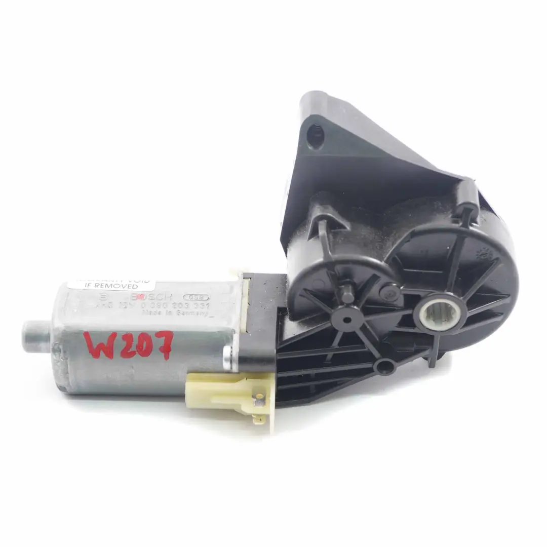  Motor ajuste asiento Mercedes W204 Coupé Actuador asiento delantero - SKU 0390203331 - Número de pieza 0390203331