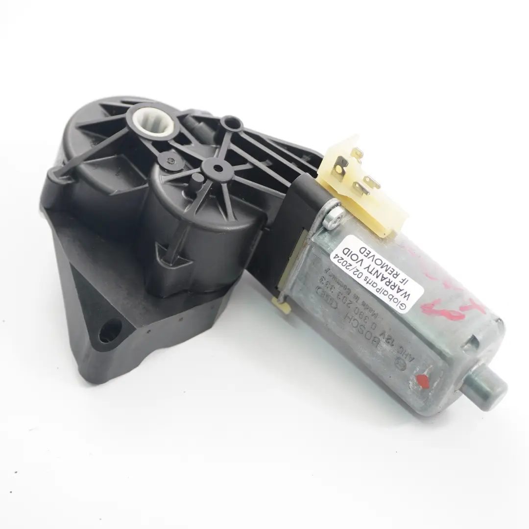 W207 Moteur de réglage de siège avant droit pour Mercedes à propos du numéro de pièce 0390203333 Mercedes W207 Moteur de réglage de siège avant droit - SKU 0390203333 - Numéro de pièce 0390203333