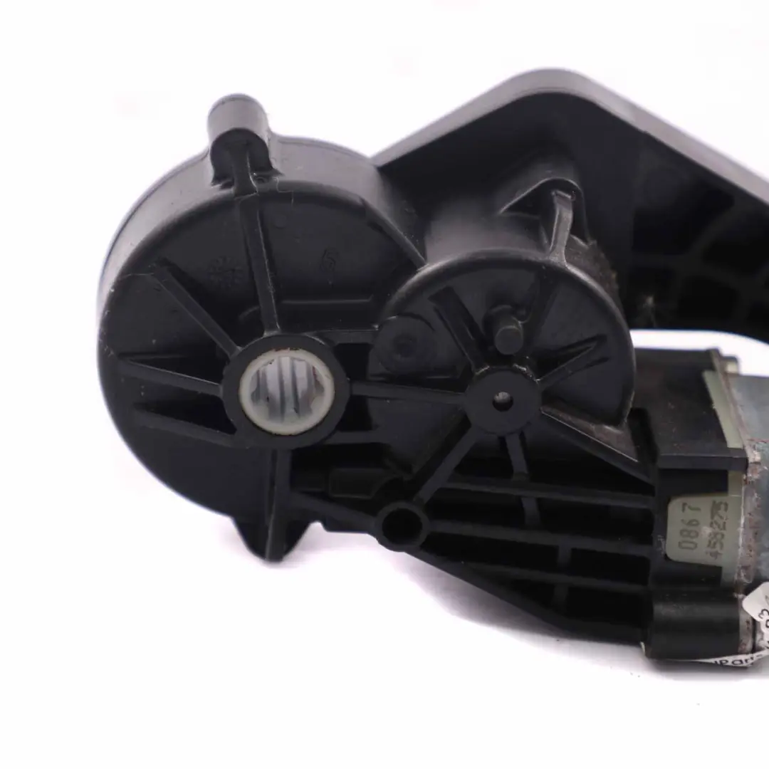 Mercedes W212 Sitz motor vorne links Verstellung Antrieb Aktuator 0 - SKU 390203368 - Teilenummer 0390203368