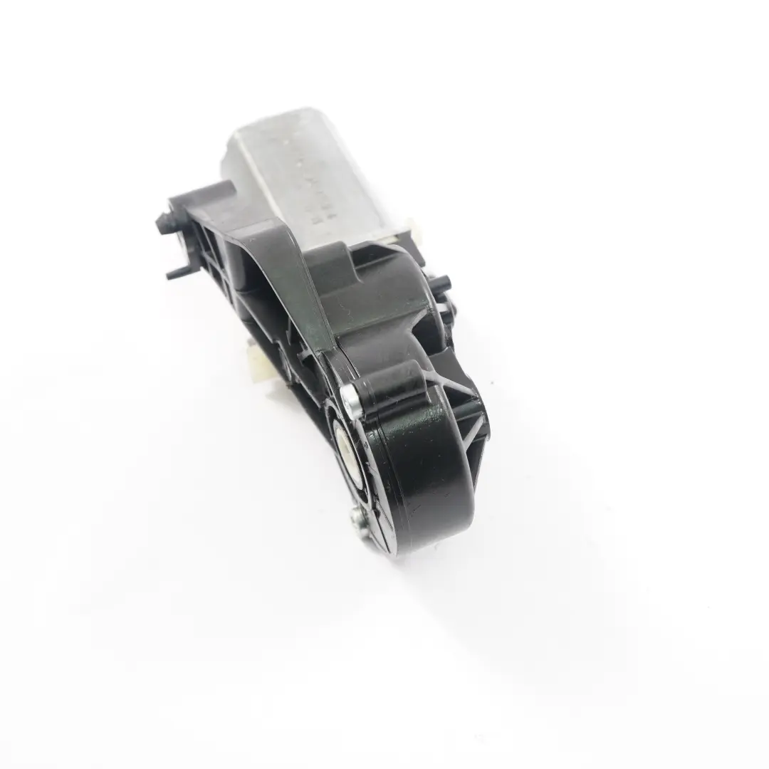 Mercedes W204 Motor Del Asiento Delantero Izquierdo Motor Actuador - SKU 0390203369 - Número de pieza 0390203369