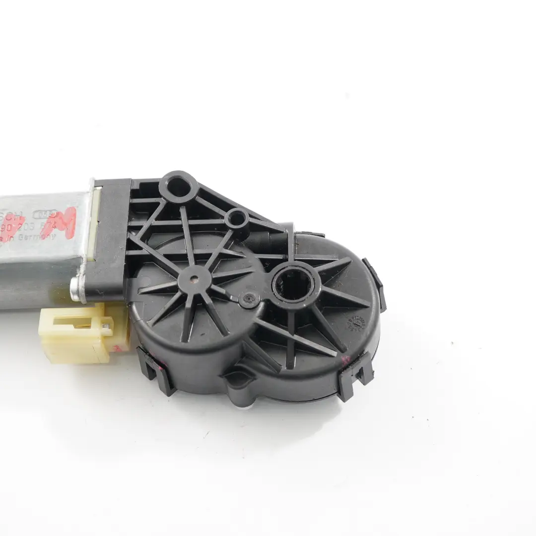 Mercedes W176 Seat Motor Front Right O/S Adjustment Drive Actuator 0 - SKU 390203674 - Part number 0390203674