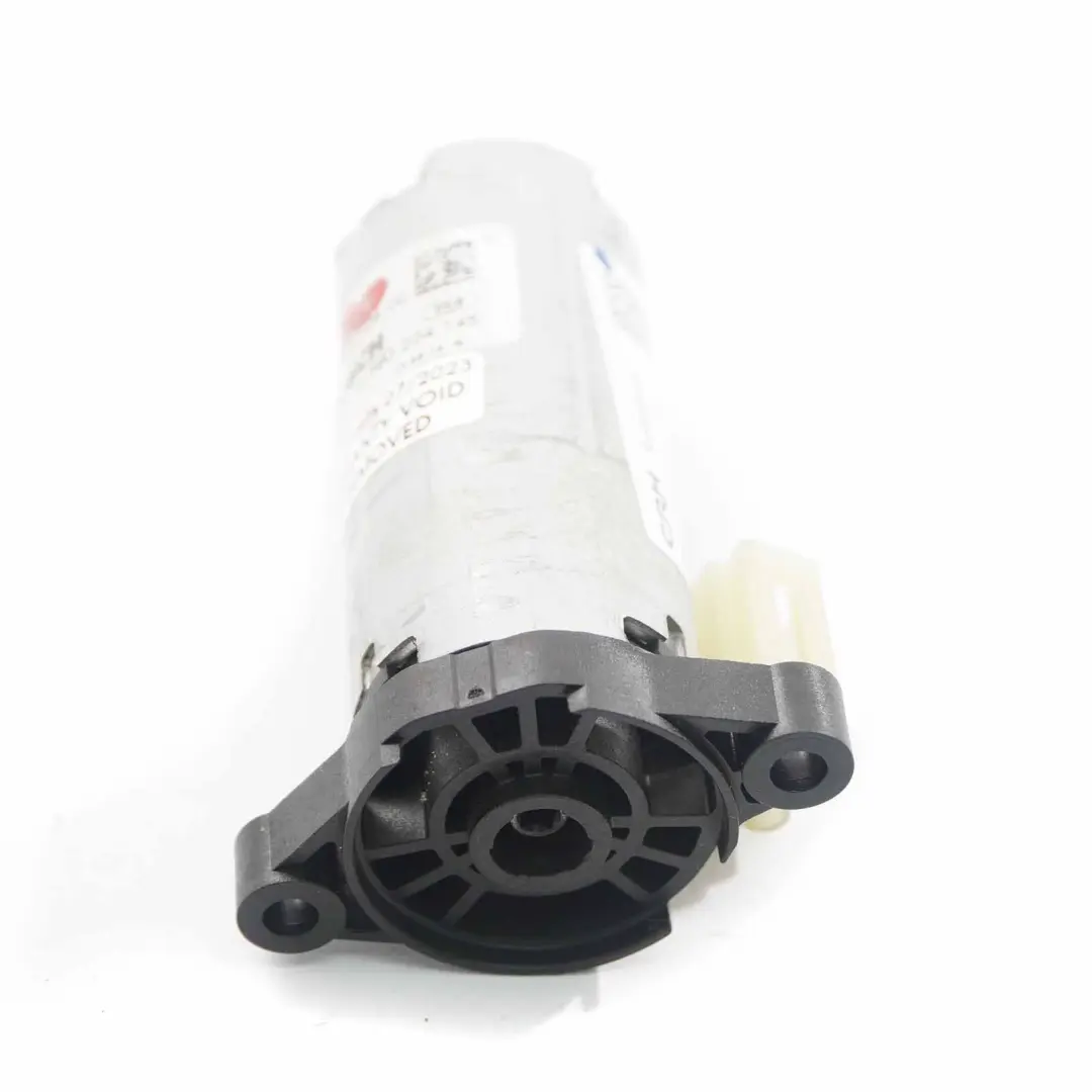 Motor Front Left N/S Height Adjustment Drive to BMW F20 F30 Seat with Part number 0390204145 BMW F20 F30 Seat Motor Front Left N/S Height Adjustment Drive - SKU 0390204145 - Part number 0390204145