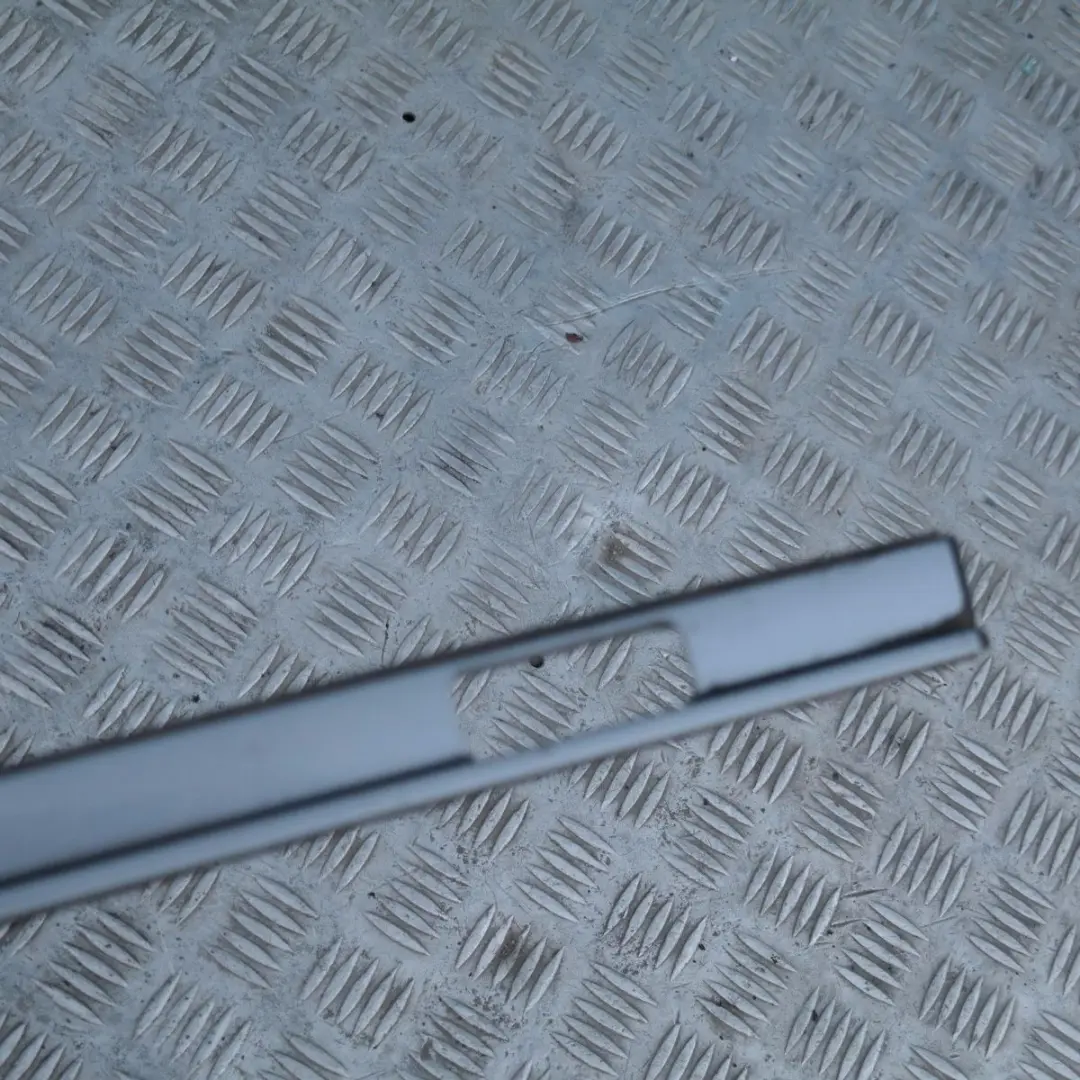 £BMW 5 Series E61 Touring Roof Left Moulding Gutter Trim N/S Silbergrau Grey A08 to with Part number 51130390346 £BMW 5 Series E61 Touring Roof Left Moulding Gutter Trim N/S Silbergrau Grey A08 - SKU 390346 - Part number 51130390346