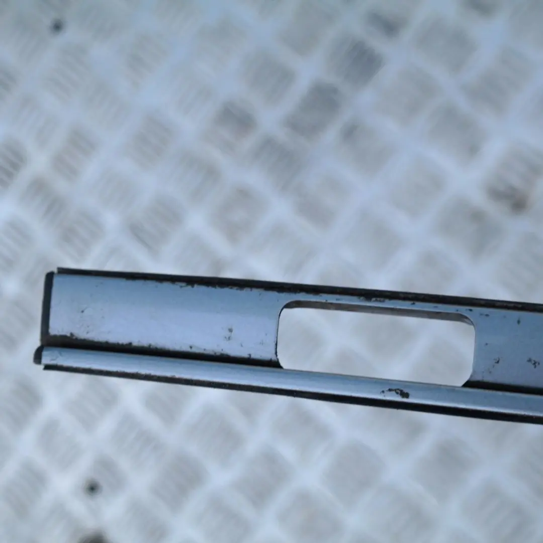 Roof Right Moulding Gutter Trim O/S Silbergrau Grey A08 to BMW 5 Series E61 Touring with Part number 51130390347 BMW 5 Series E61 Touring Roof Right Moulding Gutter Trim O/S Silbergrau Grey A08 - SKU 390347 - Part number 51130390347