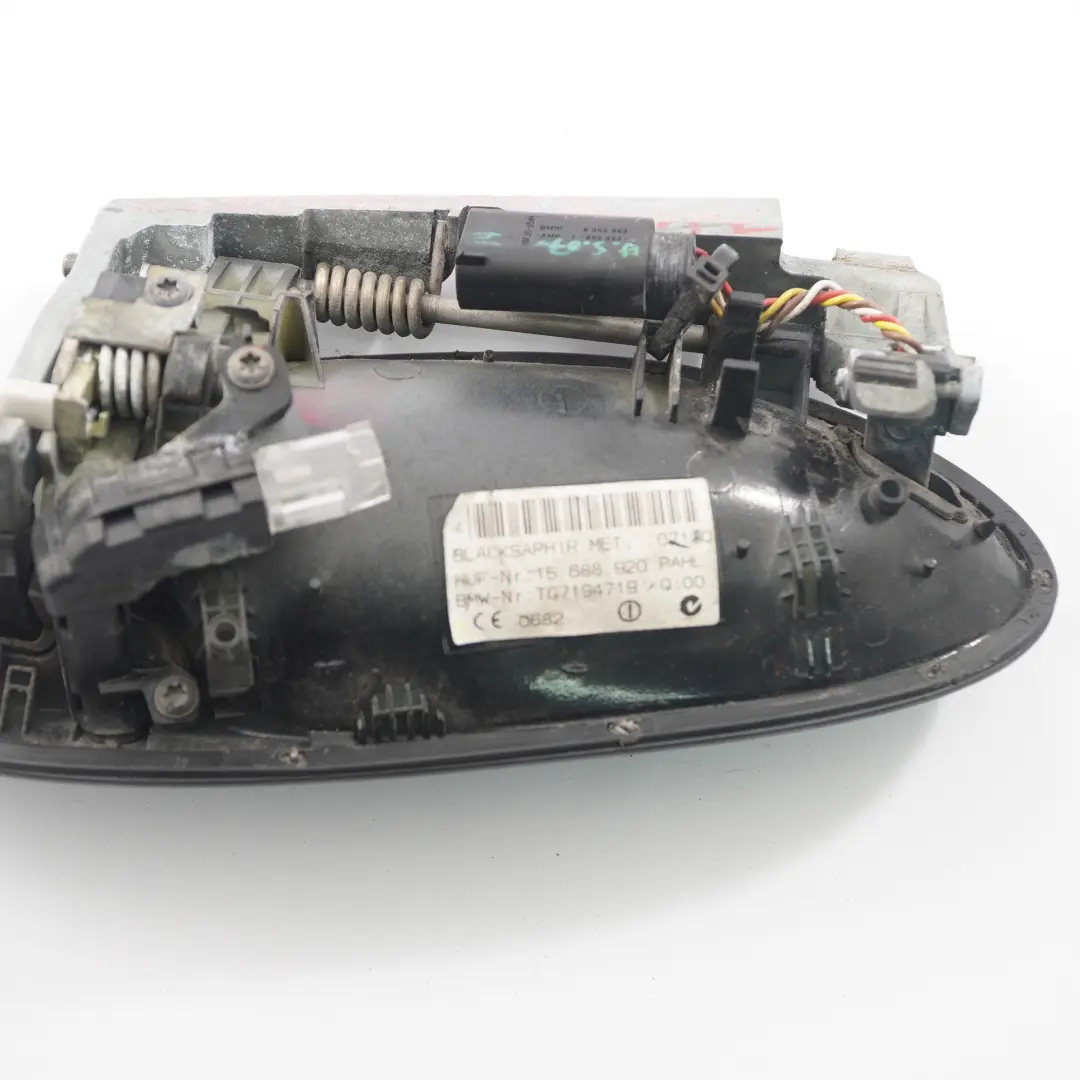 Poignée porte BMW E65 E66 Arrière Gauche Grab Extérieur Noir Saphir Métallique pour à propos du numéro de pièce 0391089 Poignée porte BMW E65 E66 Arrière Gauche Grab Extérieur Noir Saphir Métallique - SKU 0391089-BS3 - Numéro de pièce 0391089
