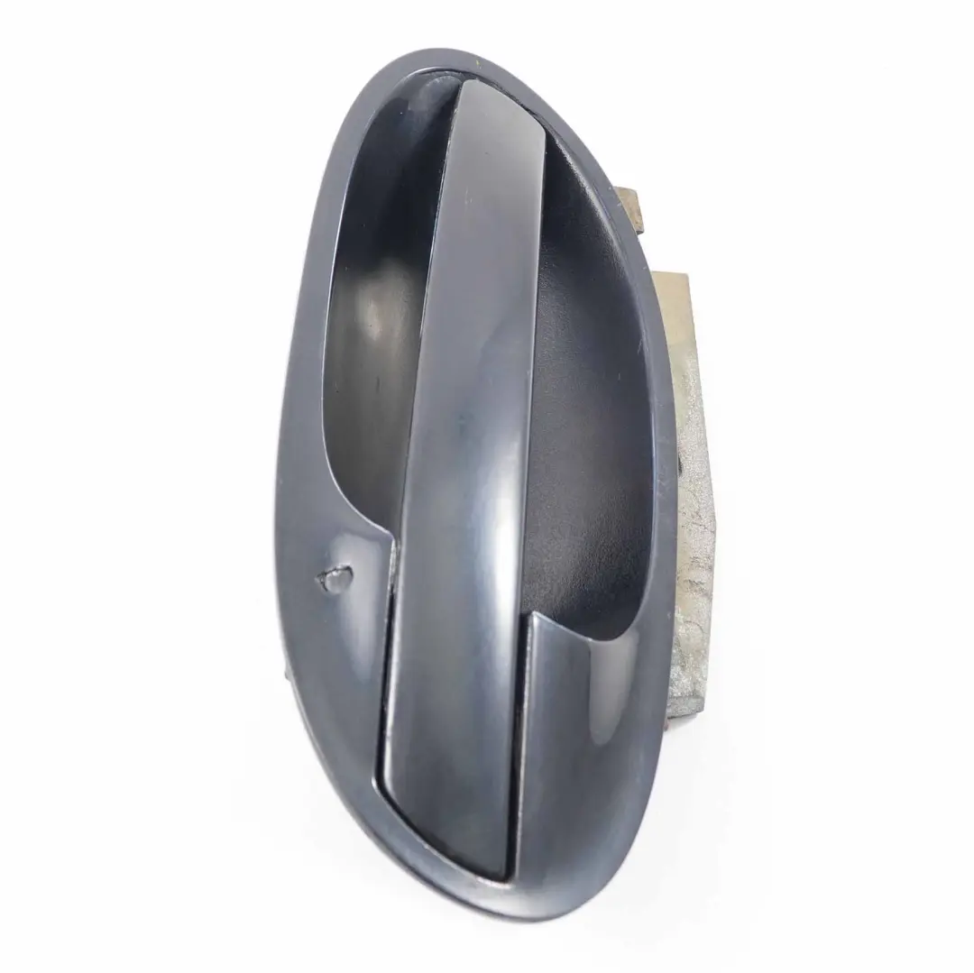 Poignée porte BMW E65 E66 Prise arrière gauche Monacoblau Bleu Metallic - A35 pour à propos du numéro de pièce 0391089 Poignée porte BMW E65 E66 Prise arrière gauche Monacoblau Bleu Metallic - A35 - SKU 0391089-MB1 - Numéro de pièce 0391089