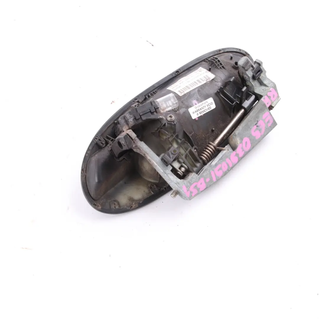 Grab Handle BMW E65 E66 1 Rear Right Door O/S Black Sapphire Metallic 475 to with Part number 0391091 Grab Handle BMW E65 E66 1 Rear Right Door O/S Black Sapphire Metallic 475 - SKU 0391091-BS1 - Part number 0391091