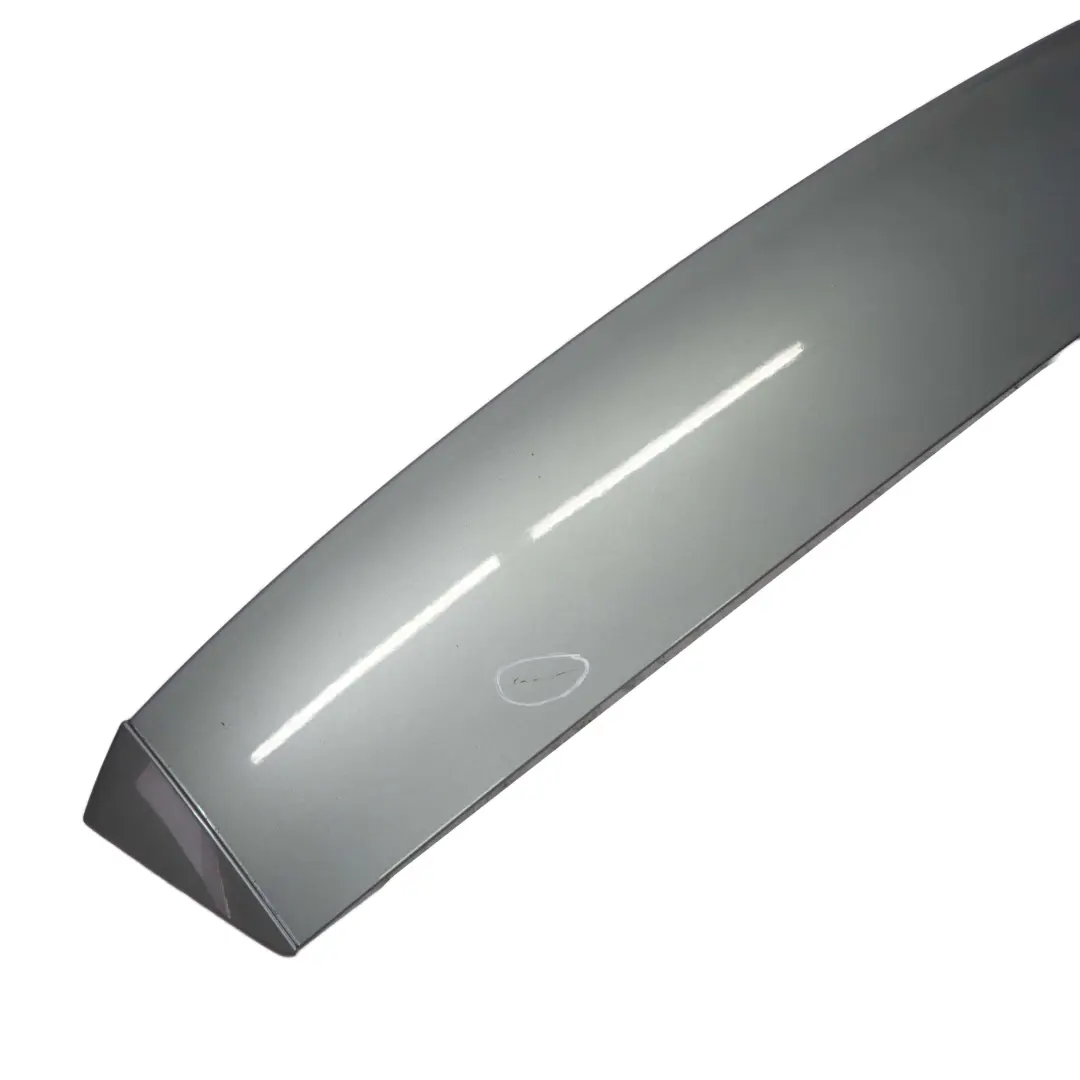 Boot Tailgate Rear Spoiler Spacegrau Grey Metallic A52 para BMW E61 Touring con número de pieza 7061467 BMW E61 Touring Boot Tailgate Rear Spoiler Spacegrau Grey Metallic A52 - SKU 0391852-SCG - Número de pieza 7061467