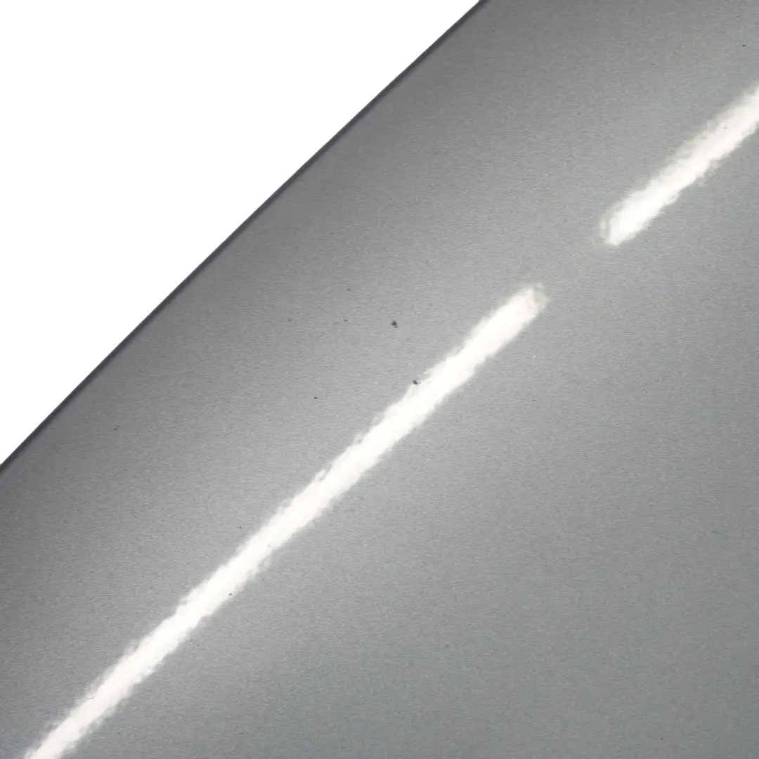 Spoiler Posteriore Portellone Grigio Space Metallico A52 per BMW E61 E61N LCI con numero di parte 7061467 BMW E61 E61N LCI Spoiler Posteriore Portellone Grigio Space Metallico A52 - SKU 0391852-SCG - Numero di parte 7061467