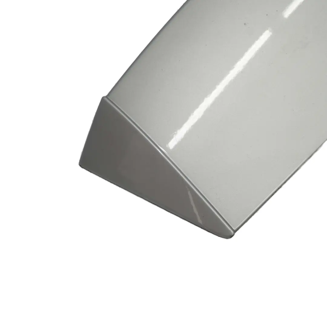 Spoiler Aileron Hayon Argent Titane Titan Argent - 354 pour BMW E61 Touring à propos du numéro de pièce 0391852 BMW E61 Touring Spoiler Aileron Hayon Argent Titane Titan Argent - 354 - SKU 0391852-TS - Numéro de pièce 0391852