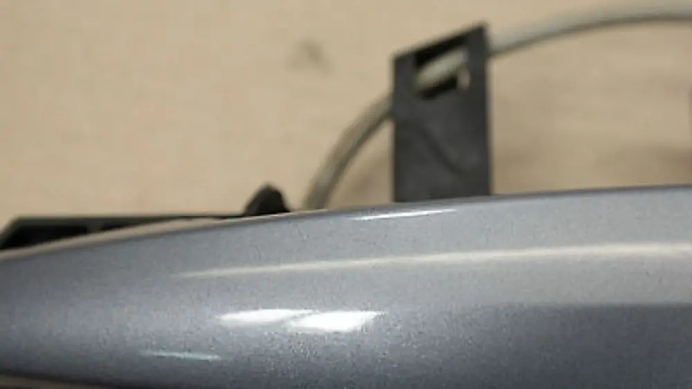 BMW E81 E82 E87 Handle BAR Posteriore Sinistra Quarzo Blu 0392545 - SKU 0392545-QB1 - Numero di parte 51210392545