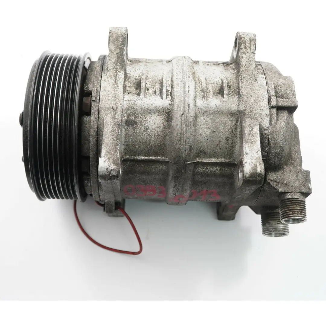 OM651 Compressore Aria Condizionata Pompa A/C per Mercedes Sprinter W906 con numero di parte 03930013 Mercedes Sprinter W906 OM651 Compressore Aria Condizionata Pompa A/C - SKU 03930013 - Numero di parte 03930013