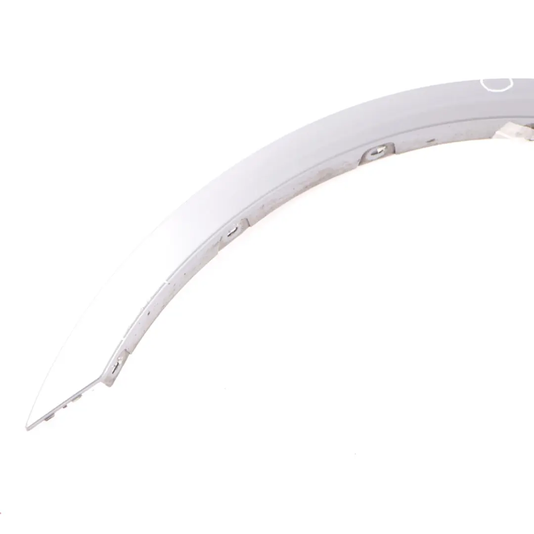 Aerokit Aero Delantero Izquierdo Cubre Paso De Rueda Gris Plata A08 para BMW X3 E83 con número de pieza 0393495 BMW X3 E83 Aerokit Aero Delantero Izquierdo Cubre Paso De Rueda Gris Plata A08 - SKU 0393495-SBG - Número de pieza 0393495