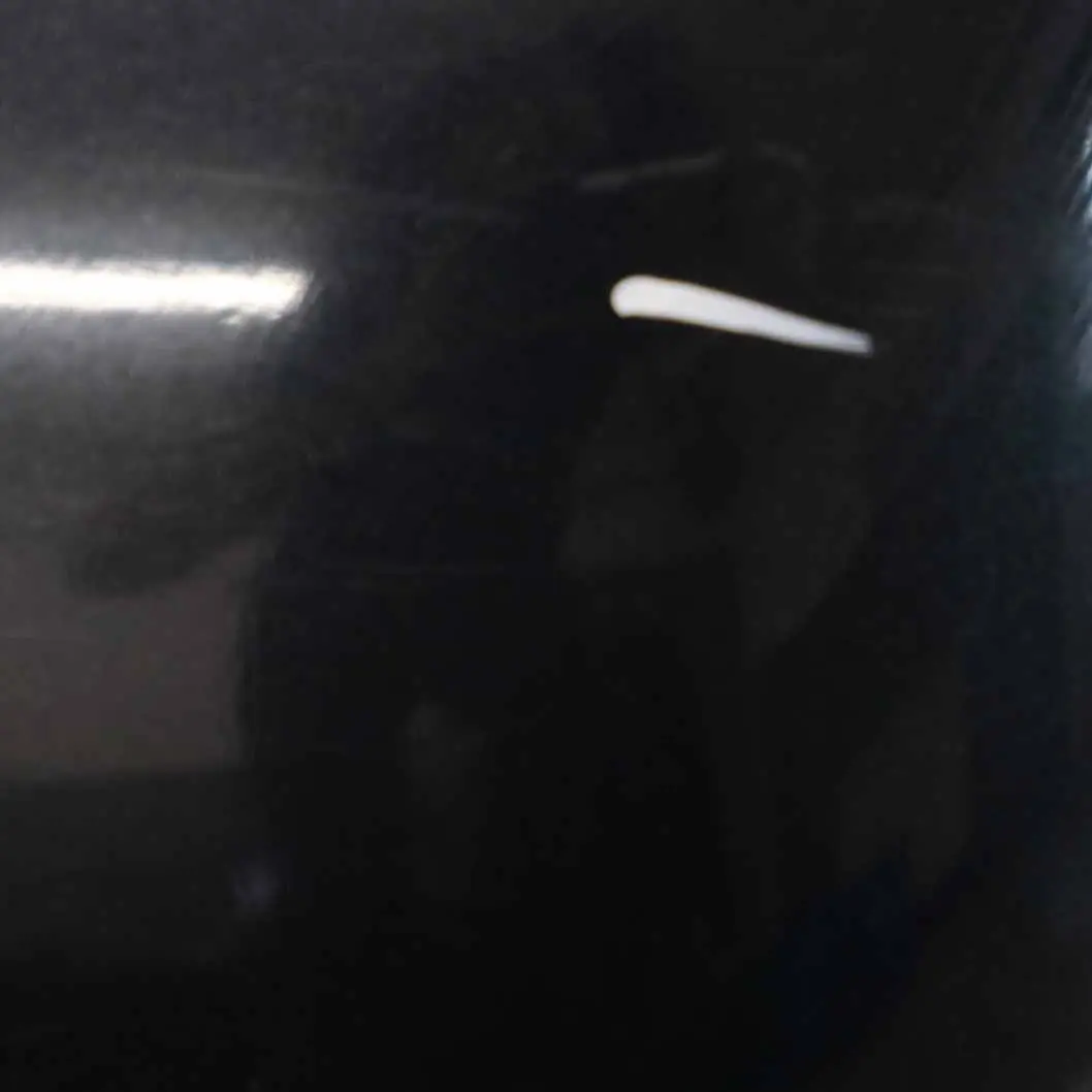 Paraurti posteriore Mini R50 Pannello di rivestimento Astro Black Metallic - A25 per con numero di parte 0393503 Paraurti posteriore Mini R50 Pannello di rivestimento Astro Black Metallic - A25 - SKU 0393503-ASB1 - Numero di parte 0393503