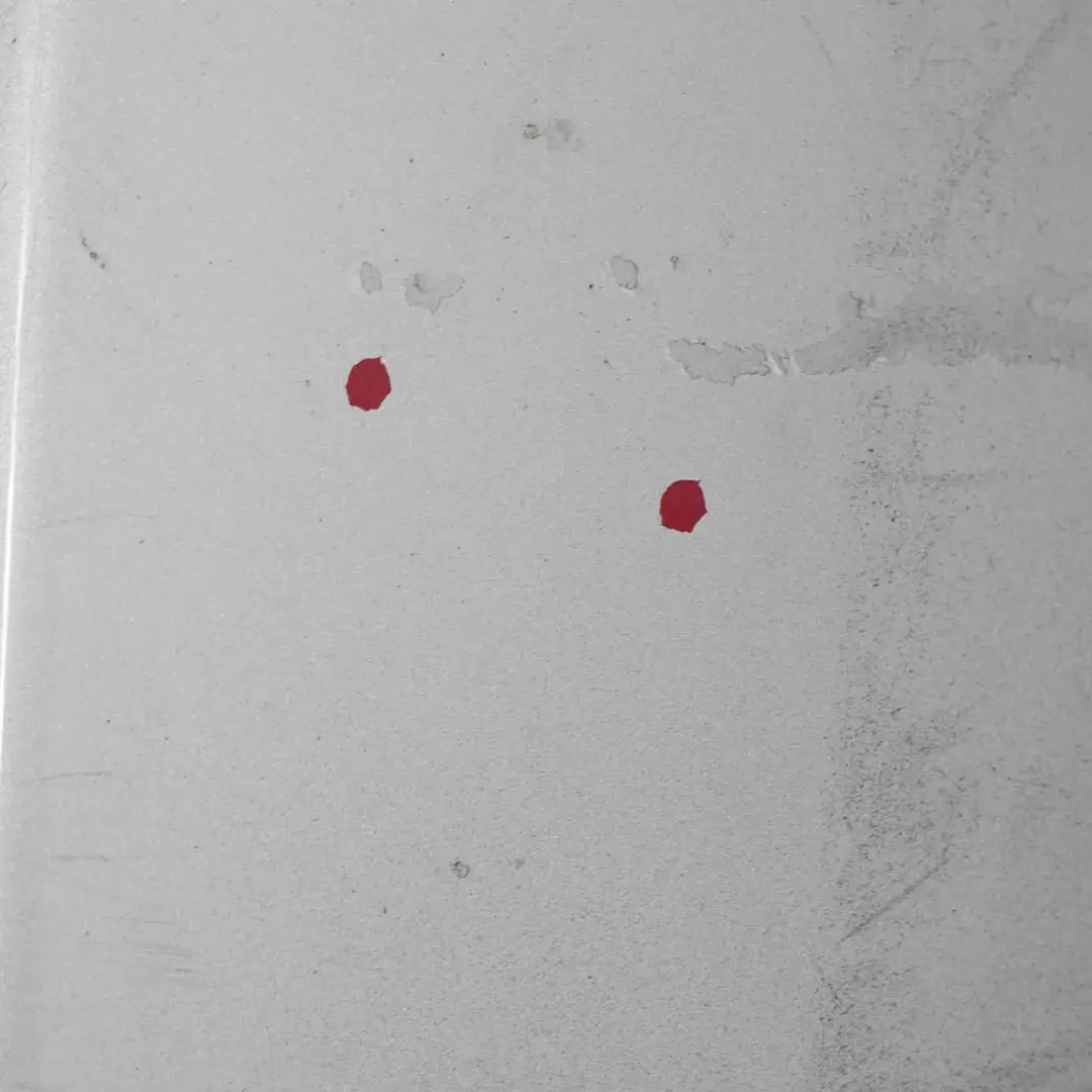 Embellecedor Parachoques Trasero Mini R50 Pure Silver Metallic - 900 para con número de pieza 0393503 Embellecedor Parachoques Trasero Mini R50 Pure Silver Metallic - 900 - SKU 0393503-PS - Número de pieza 0393503