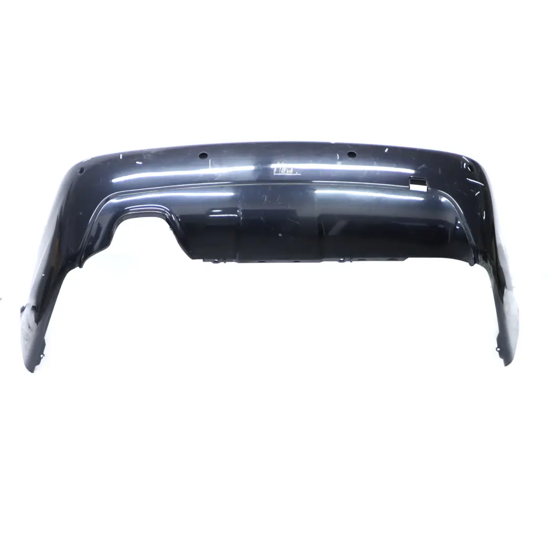 Zderzak Tylny PDC M-Pakiet Carbonschwarz Czarny Metalik - 416 do BMW E60 o numerze 0394707 BMW E60 Zderzak Tylny PDC M-Pakiet Carbonschwarz Czarny Metalik - 416 - SKU 0394707-CAR15 - Numer Części 0394707