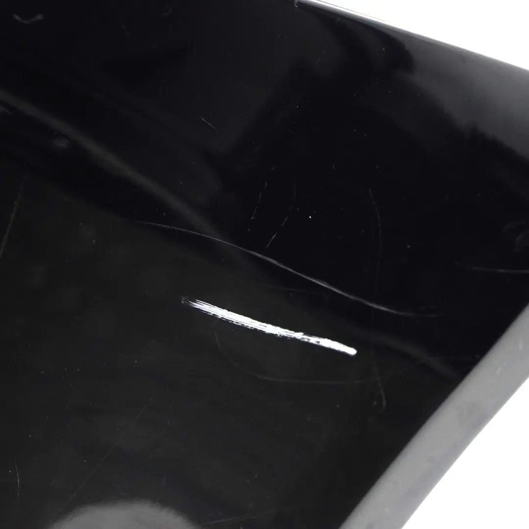 Zderzak Tylny M-Pakiet PDC Carbonschwarz Carbon Black - 416 do BMW E60 o numerze 0394707 BMW E60 Zderzak Tylny M-Pakiet PDC Carbonschwarz Carbon Black - 416 - SKU 0394707-CAR16 - Numer Części 0394707