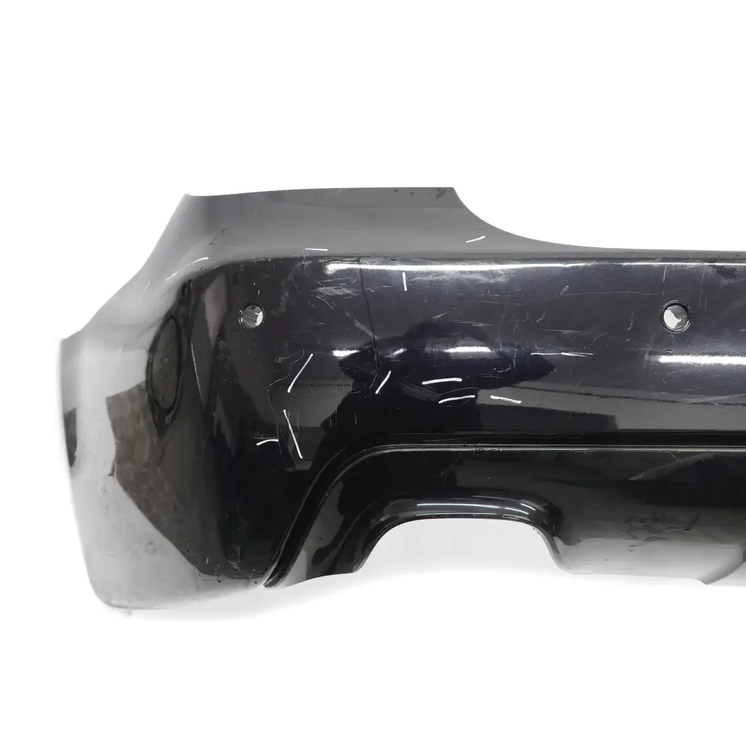 Zderzak Tylny M-Pakiet PDC Carbonschwarz Czarny Metalik - 416 do BMW E60 o numerze 0394707 BMW E60 Zderzak Tylny M-Pakiet PDC Carbonschwarz Czarny Metalik - 416 - SKU 0394707-CAR17 - Numer Części 0394707