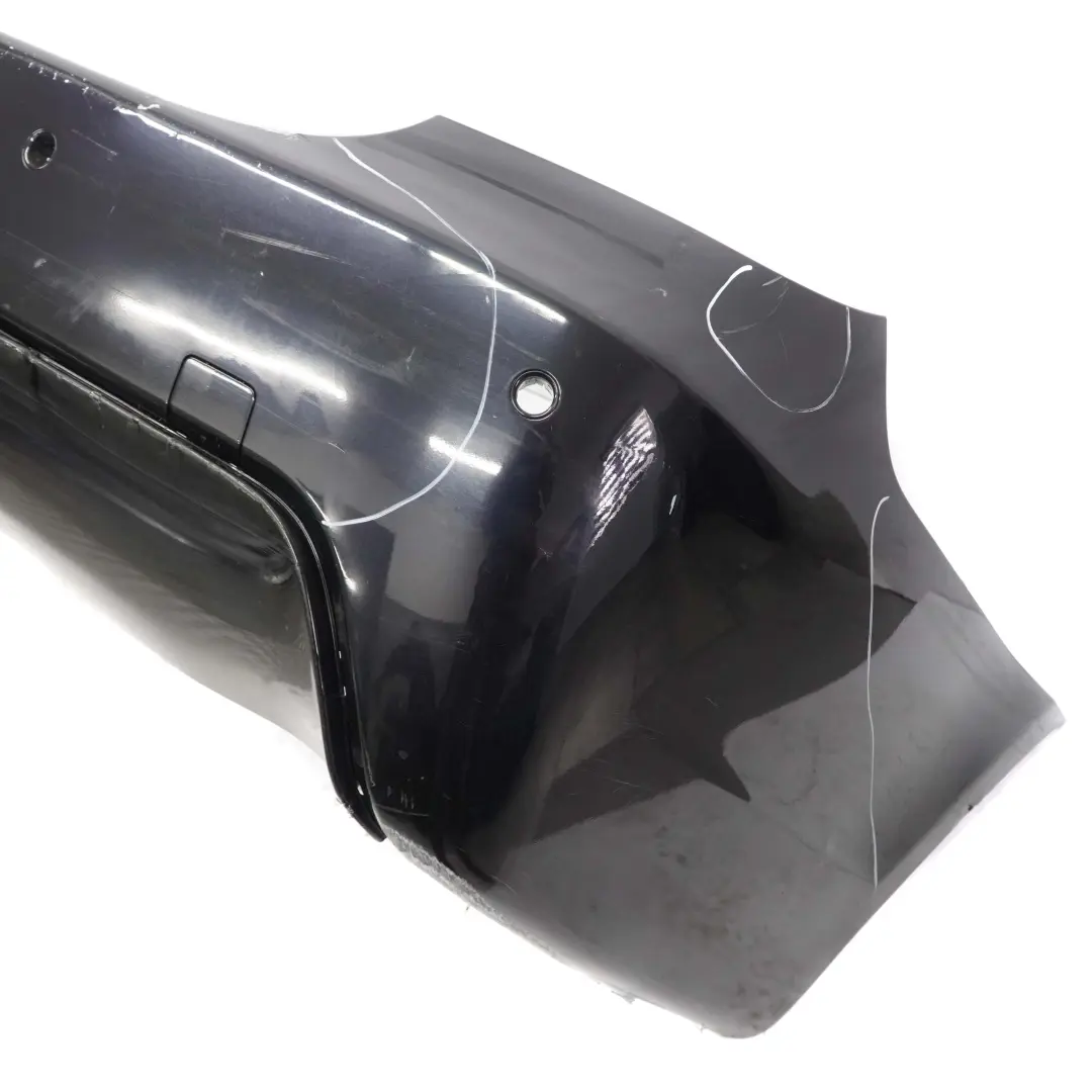Paket Stossfänger Hinten Carbonschwarz Carbon Black 416 für BMW 5 E60 2 M Sport mit Teilenummer 0394707 BMW 5 E60 2 M Sport Paket Stossfänger Hinten Carbonschwarz Carbon Black 416 - SKU 0394707-CAR2 - Teilenummer 0394707