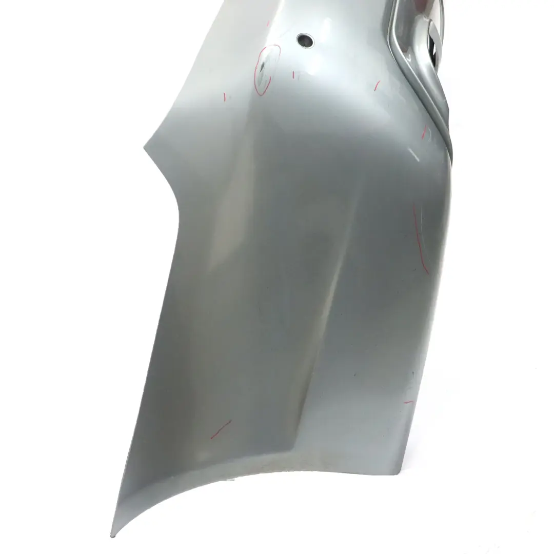 Zderzak Tylny M-Pakiet PDC Silbergrau Szary Metalik - A08 do BMW E60 o numerze 0394707 BMW E60 Zderzak Tylny M-Pakiet PDC Silbergrau Szary Metalik - A08 - SKU 0394707-SBG1 - Numer Części 0394707