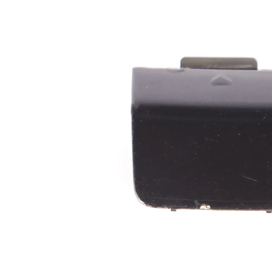 BMW E60 M Sport trasero remolque Ojo Gancho Cubierta Flap Carbono Negro 7896617 - SKU 0395209-CAR - Número de pieza 0395209