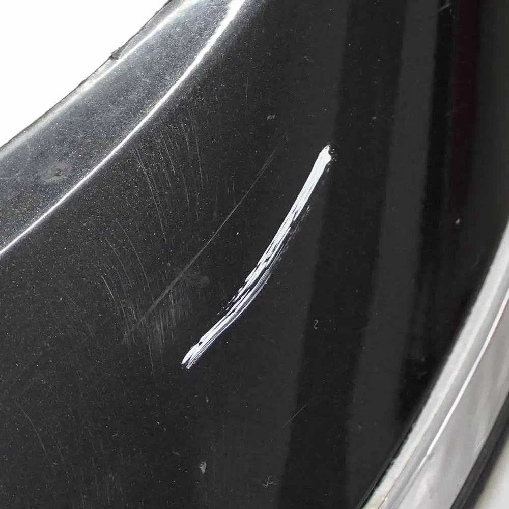 Zderzak Przedni Black Sapphire - 475 do BMW E65 E66 o numerze 0395300 BMW E65 E66 Zderzak Przedni Black Sapphire - 475 - SKU 0395300-BS - Numer Części 0395300