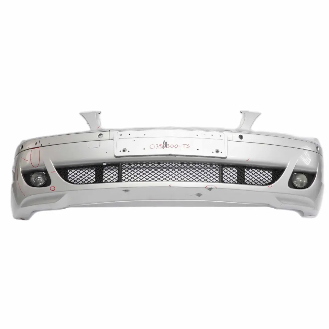 Zderzak Przedni Titansilber - 354 do BMW E65 E66 o numerze 0395300 BMW E65 E66 Zderzak Przedni Titansilber - 354 - SKU 0395300-TS - Numer Części 0395300