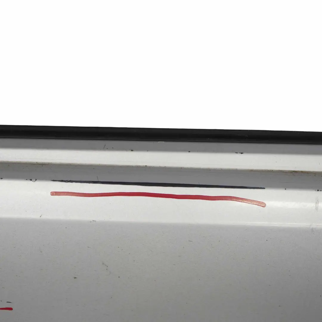 Listwa Progowa Próg Prawy Titansilber 354 do BMW E66 o numerze 0395480 BMW E66 Listwa Progowa Próg Prawy Titansilber 354 - SKU 0395480-TS - Numer Części 0395480