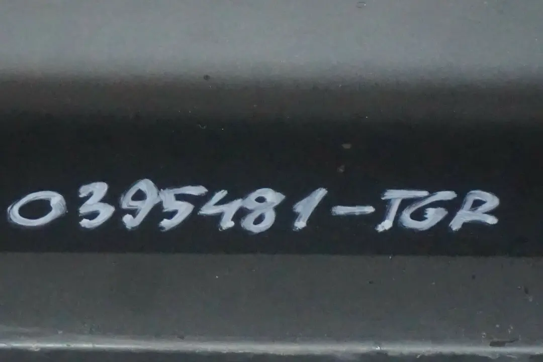 BMW 7 E65 Bas de Porte Couverture Seuil a Gauche Gris Titane Titan Gris A36 - SKU 0395481-TGR - Numéro de pièce 0395481