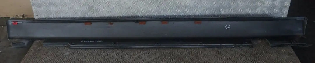 BMW 7 E65 Bas de Porte Couverture Seuil a Gauche Gris Titane Titan Gris A36 - SKU 0395481-TGR - Numéro de pièce 0395481
