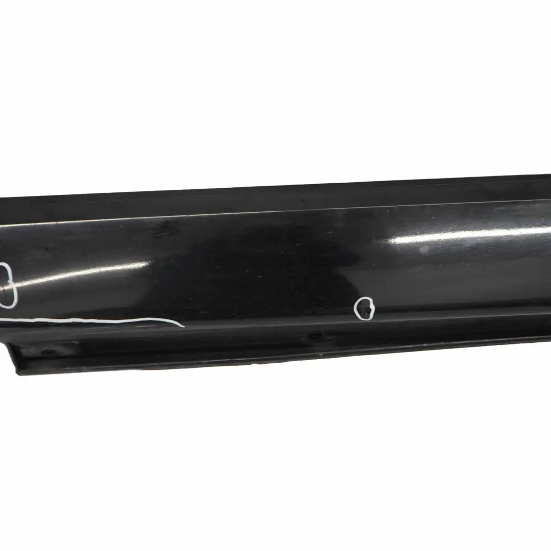 BMW E65 Bas de Porte Couverture Seuil a Gauche Schwarz 2 Noir - 668 - SKU 0395481-SCH - Numéro de pièce 0395481