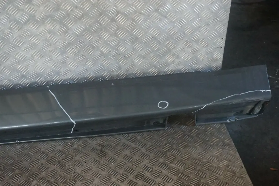 Door Sill Cover Skirt Right O/S Titangrau Titan Grey A36 to BMW 7 Series E65 with Part number 0395482 BMW 7 Series E65 Door Sill Cover Skirt Right O/S Titangrau Titan Grey A36 - SKU 0395482-TGR - Part number 0395482