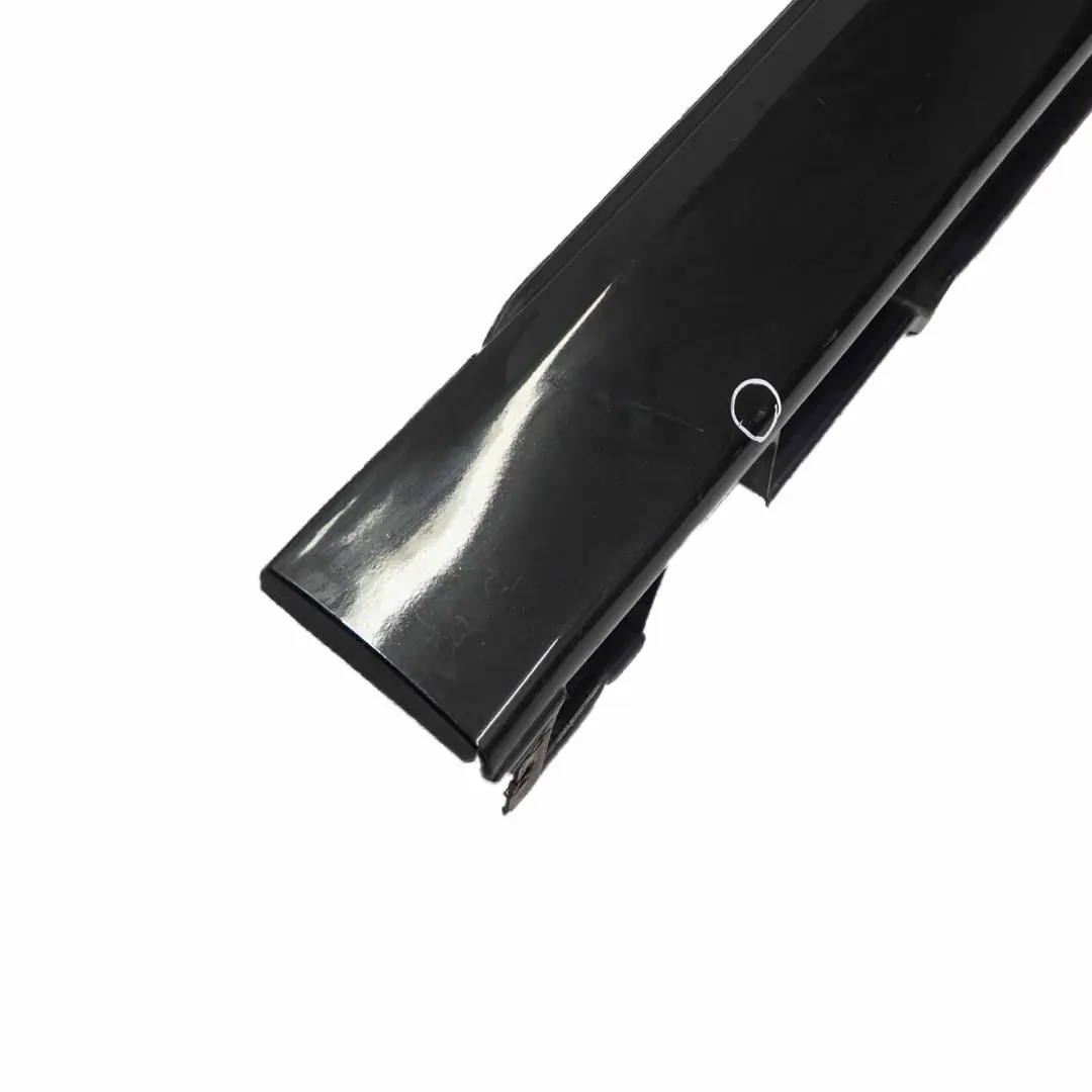 BMW E65 Faldon De Umbral De Puerta Derecho Schwarz 2 - 668 - SKU 0395482-SCH - Número de pieza 0395482
